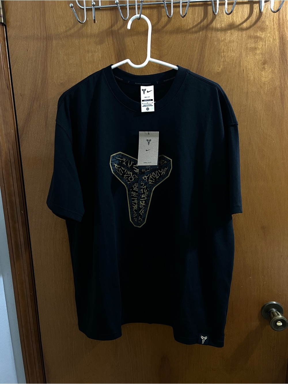 Nike Kobe Mamba day tee size L